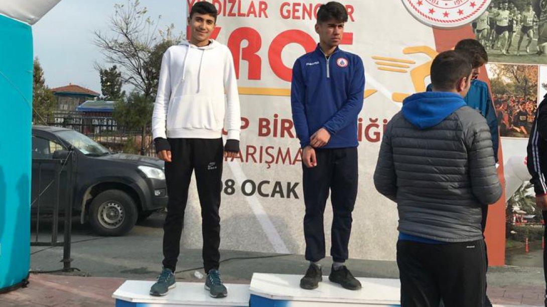 Okul Sporları Kros Gençler Bölge Şampiyonu İlçemizden