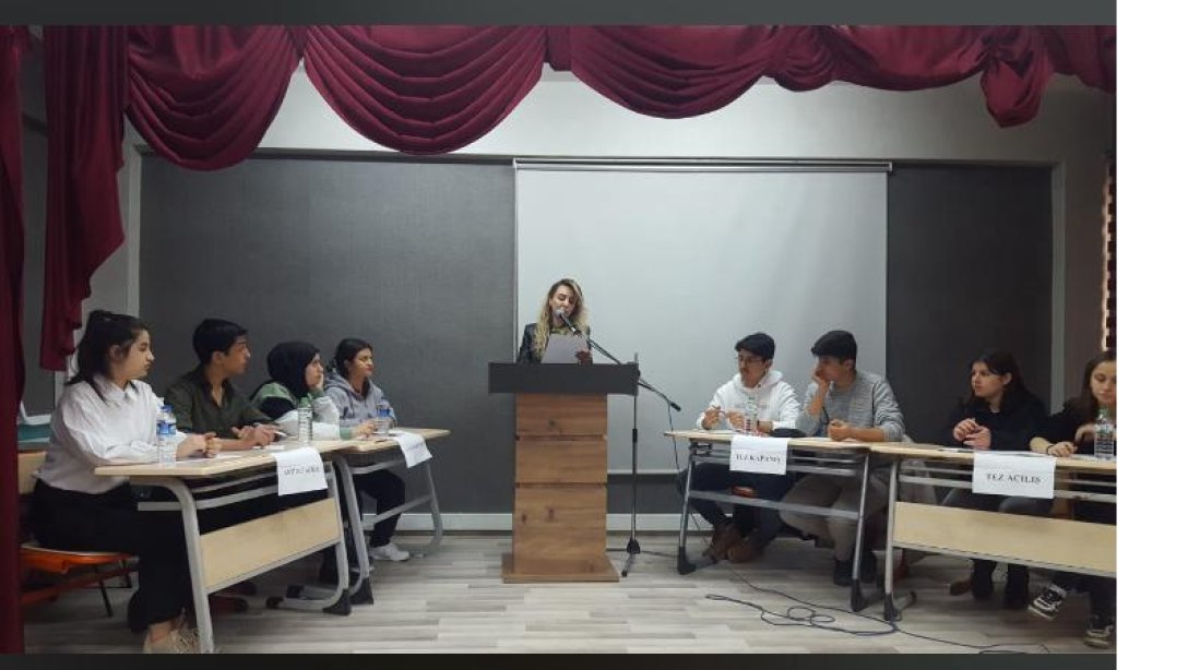 Van İl Milli Eğitim Müdürlüğünün Düzenlediği Münazara Turnuvasında İlçemiz Okullarından 2  Okulumuz  Çeyrek Finalde